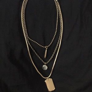 New Banana Republic 3 layered necklace